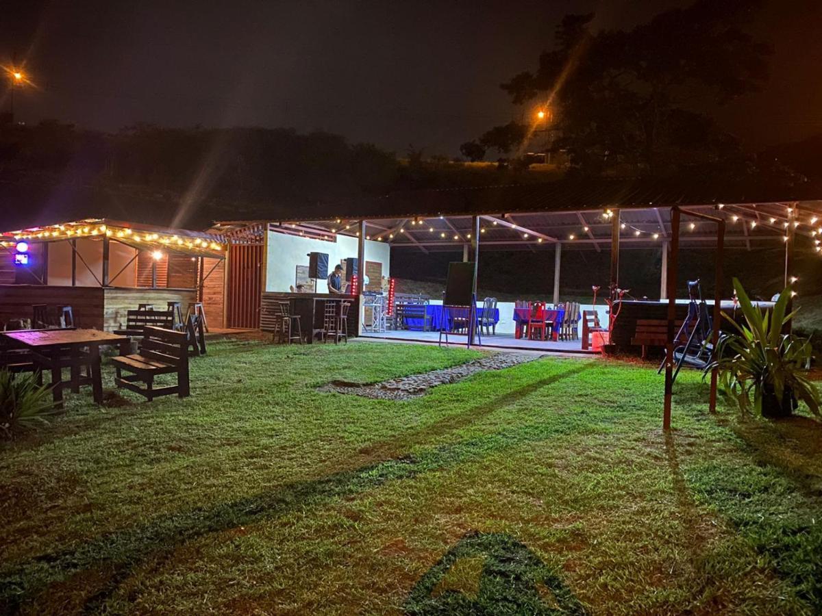 Quinta Bella Vista Aparthotel Cartago Luaran gambar